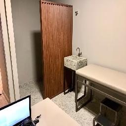 Um Lugar Completo24